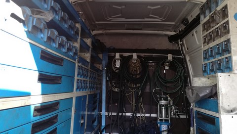 Interno officina mobile